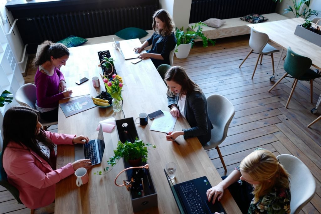 the benefits of coworking space for small business